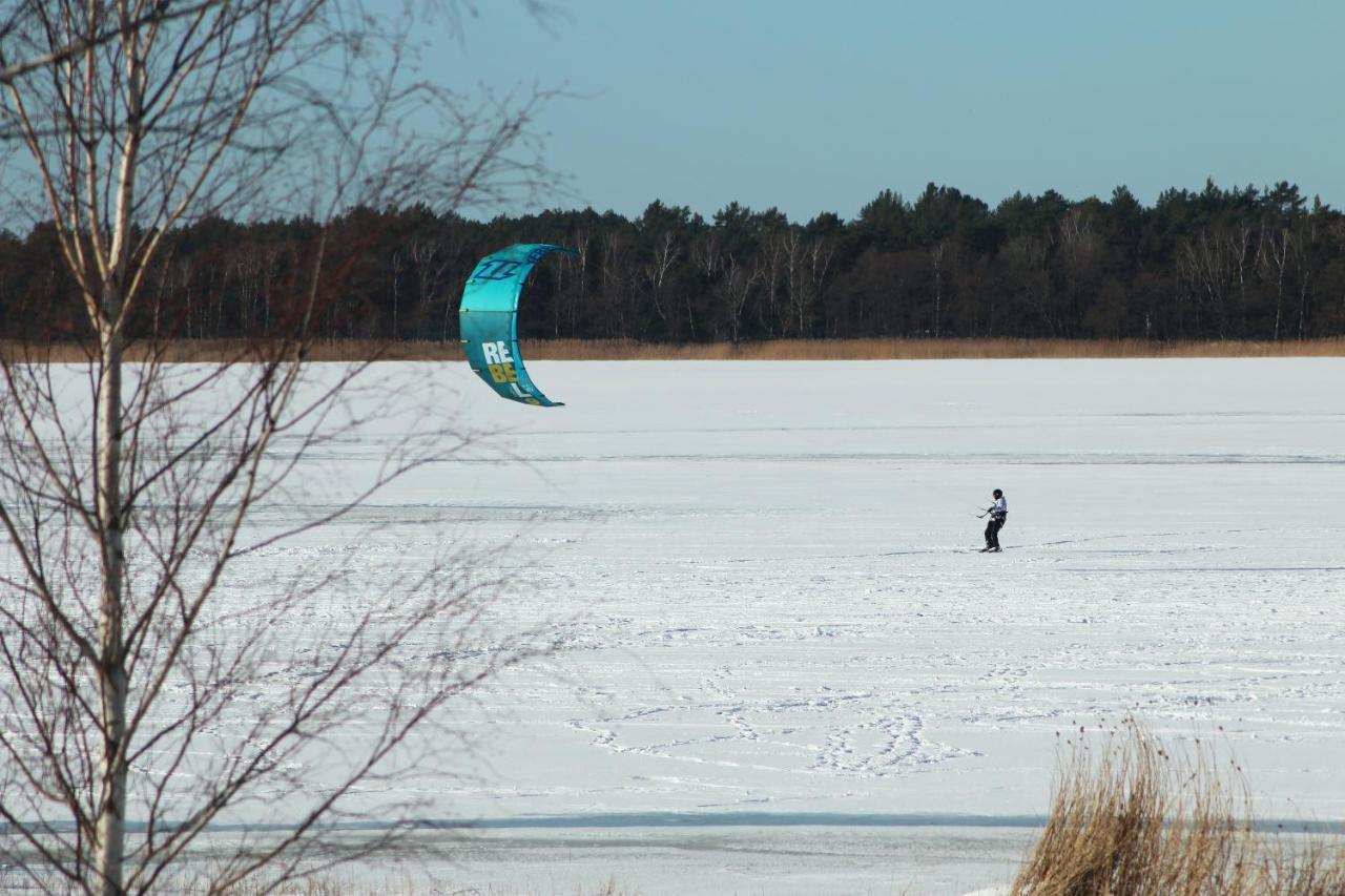 Kite Marina Sarbsk Hotel Eksteriør billede